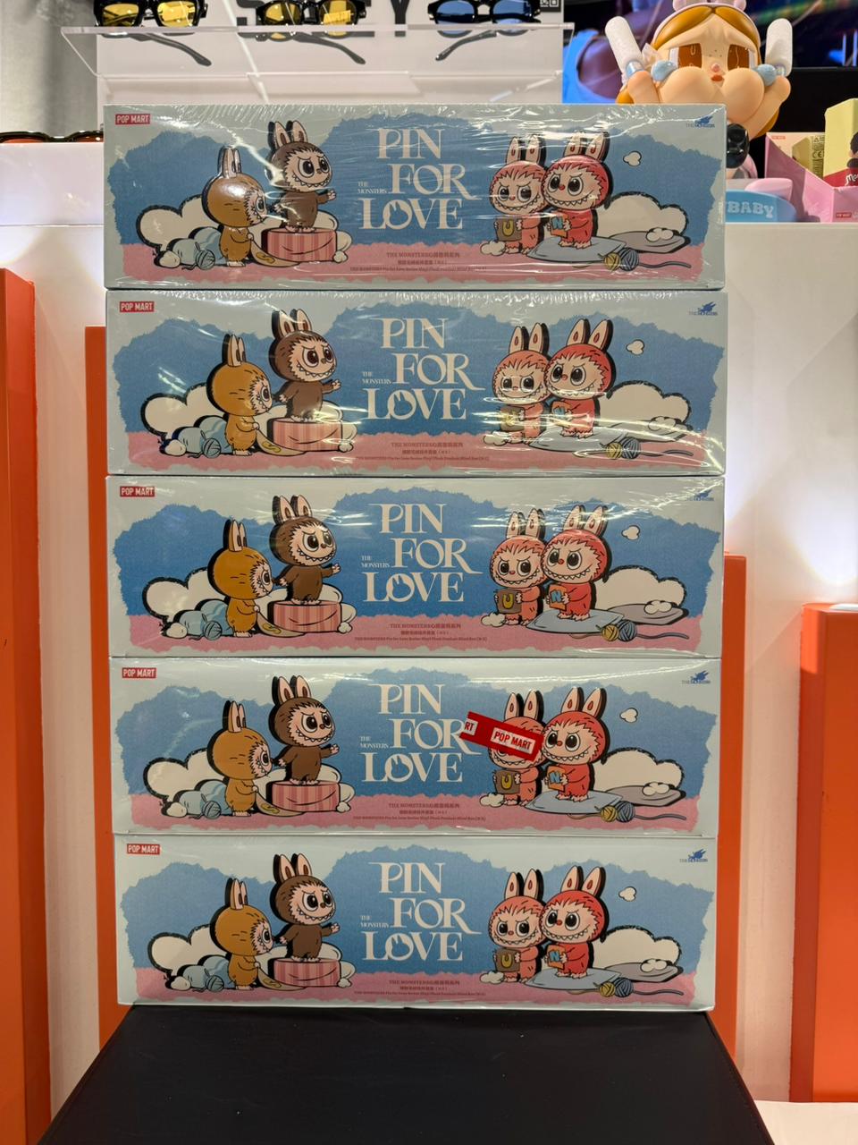 Labubu Pin for Love Vinyl Plush Set (14 PCS)
